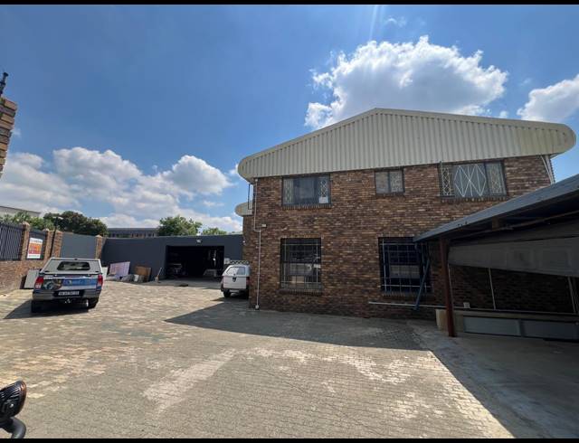 1,500M² FACTORY FOR SALE IN KYA SANDS